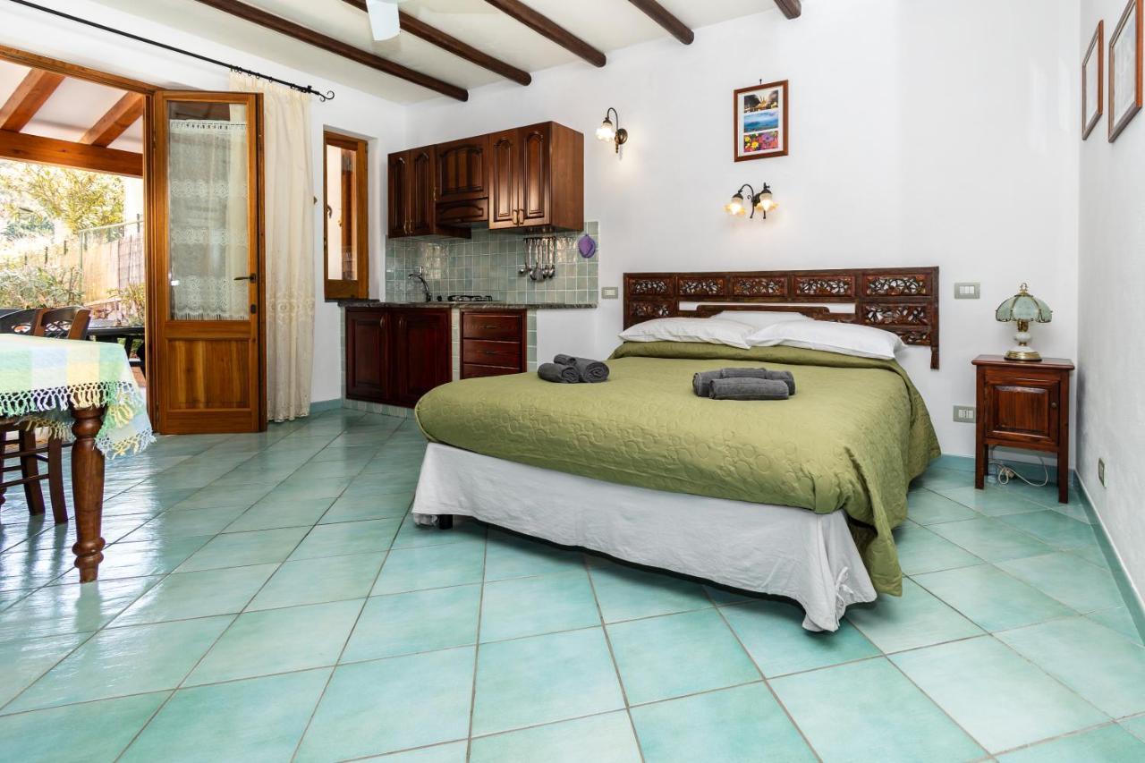 Lauricella Bed And Breakfast Đảo Lipari Ngoại thất bức ảnh