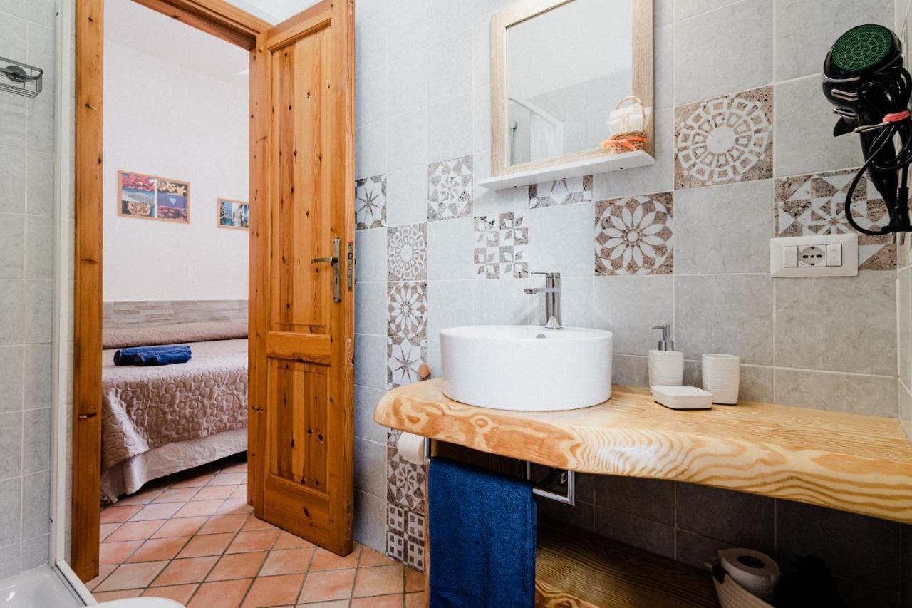 Lauricella Bed And Breakfast Đảo Lipari Ngoại thất bức ảnh