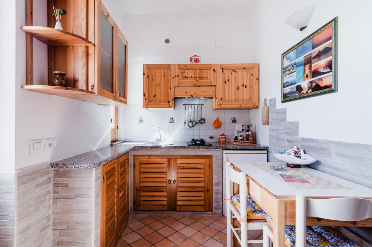 Lauricella Bed And Breakfast Đảo Lipari Ngoại thất bức ảnh