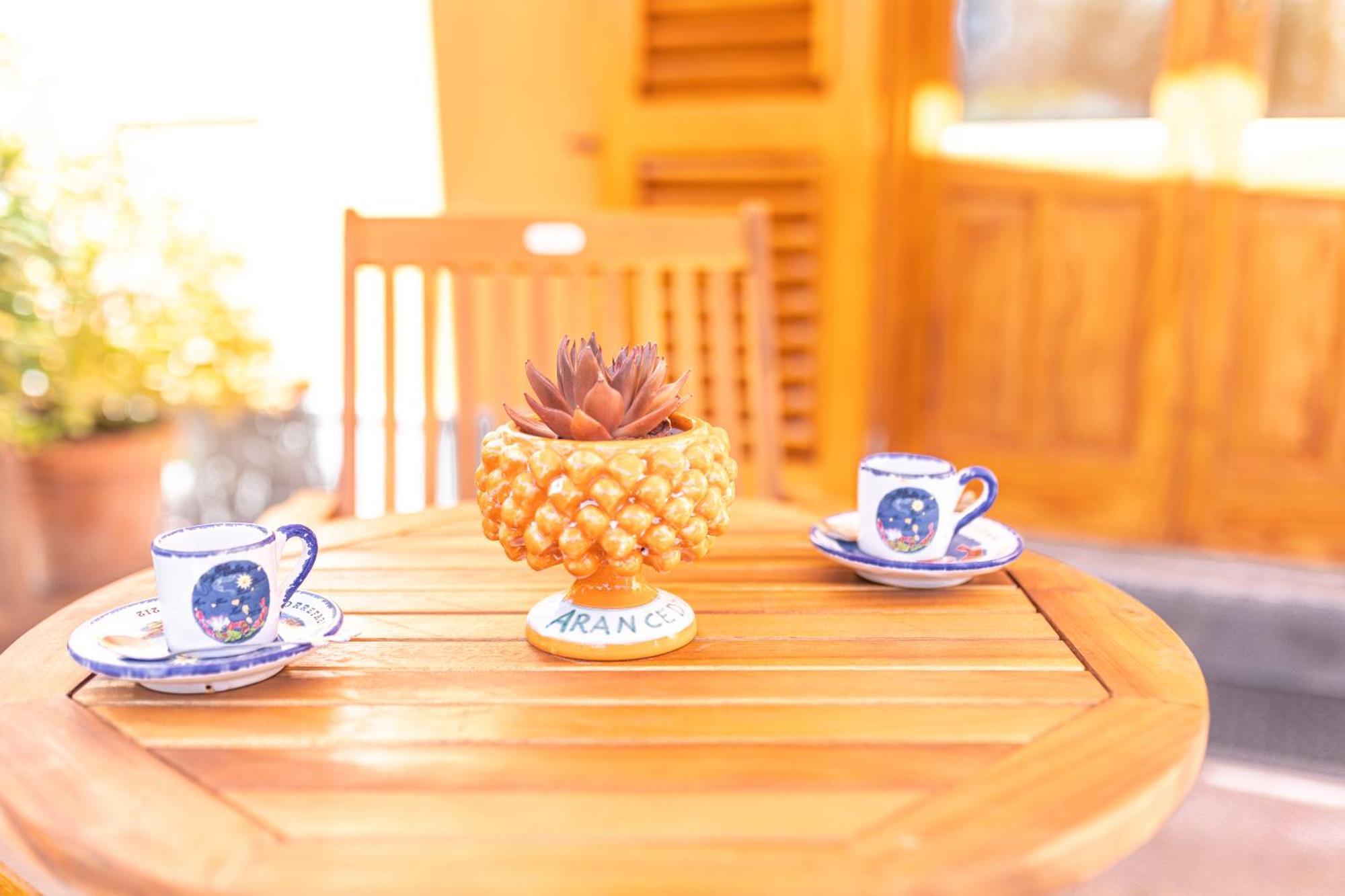 Lauricella Bed And Breakfast Đảo Lipari Ngoại thất bức ảnh